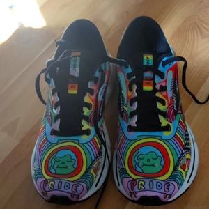 Brooks Ghost Pride Running shoes